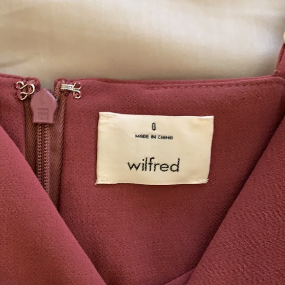 Elegant rose pink dress from Aritzia - Picture 5 of 5